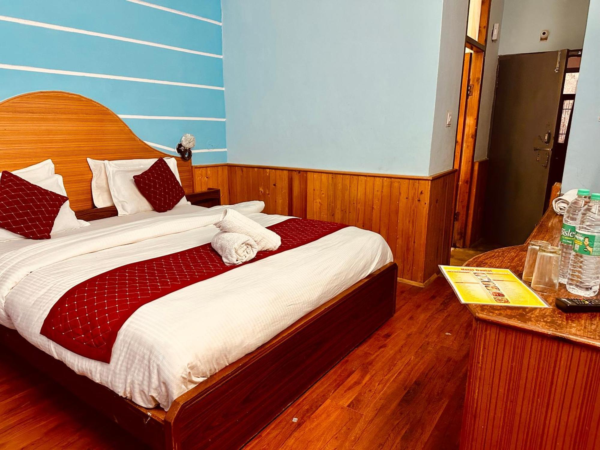 Royal Respite Manali - Luxury Comfort ! Travellers Delight ! Budget Friendly ! Prime Location ! Guest Favourite Hotel Buitenkant foto